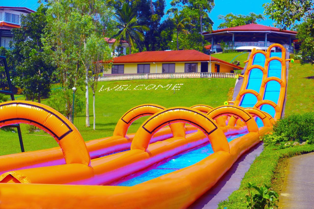 Caliraya Resort Club Lumban Exterior photo